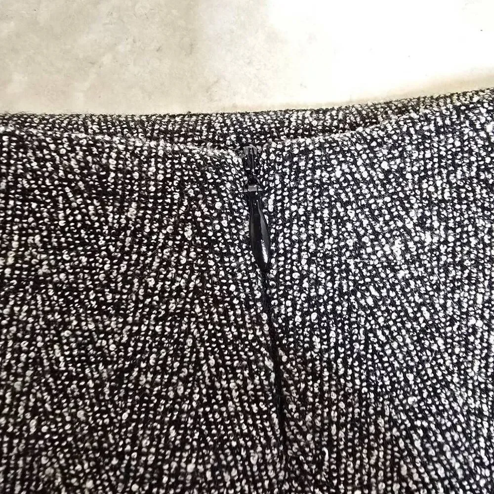 Ann Taylor Wool Blend Pencil Skirt Size 4 Grey Tweed Career Professional